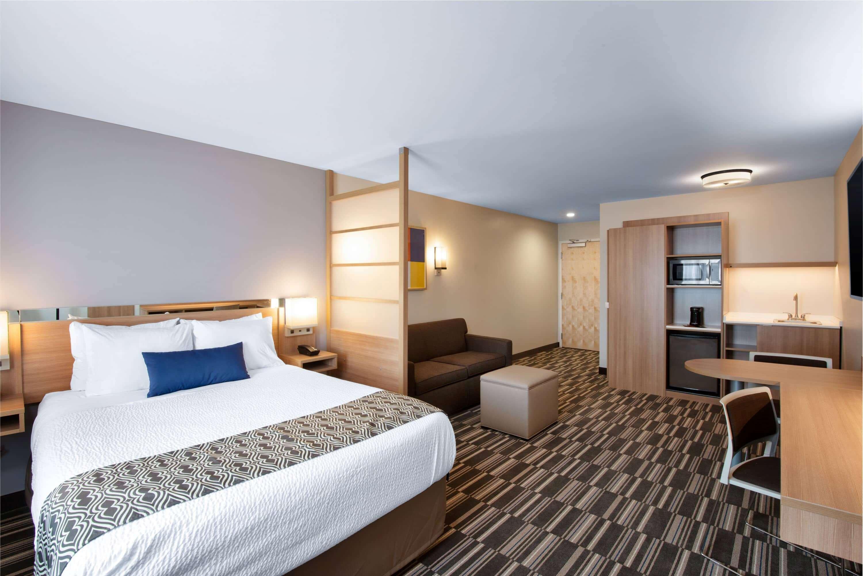 Microtel Inn & Suites By Wyndham Farmington Eksteriør billede