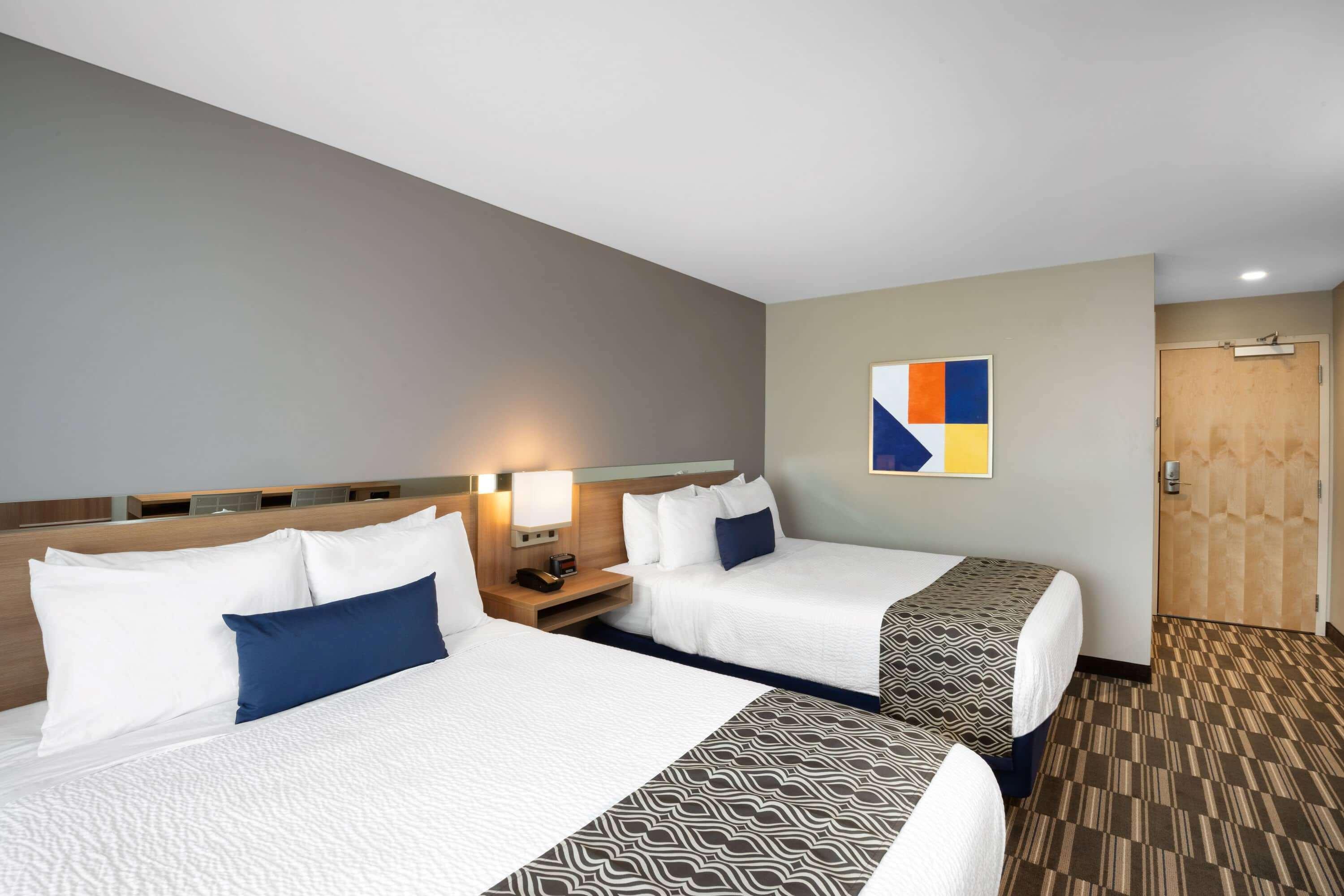 Microtel Inn & Suites By Wyndham Farmington Eksteriør billede